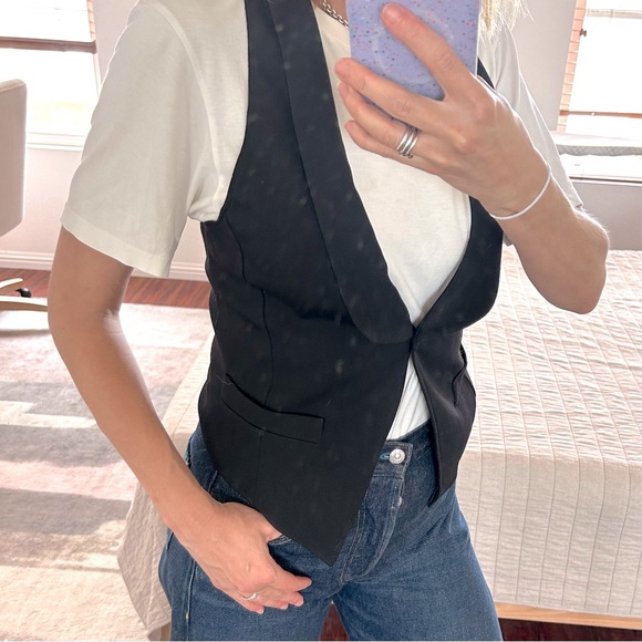 Emporio Armani Vest - Picture 3 of 8